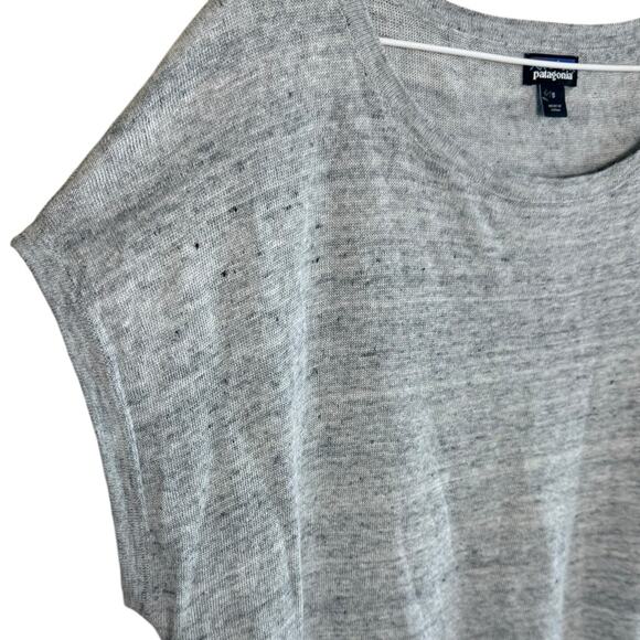 Patagonia Women’s Sz Small Lightweight Linen Top
Style #50440 in Gray - Picture 5 of 9